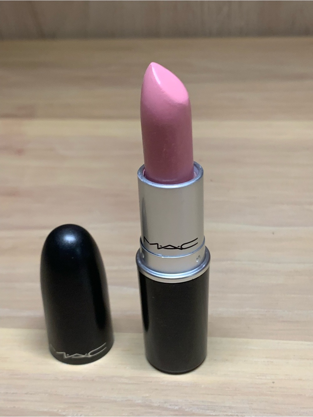MAC Cosmetics Fun Fun Lipstick Rare